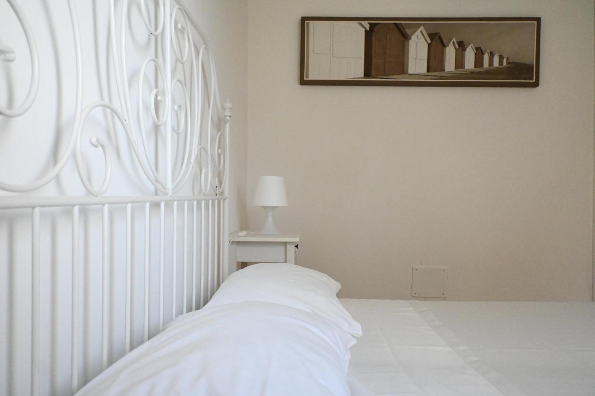 N185 - Numana, Meraviglioso Trilocale Con Terrazzo E Piscina エクステリア 写真