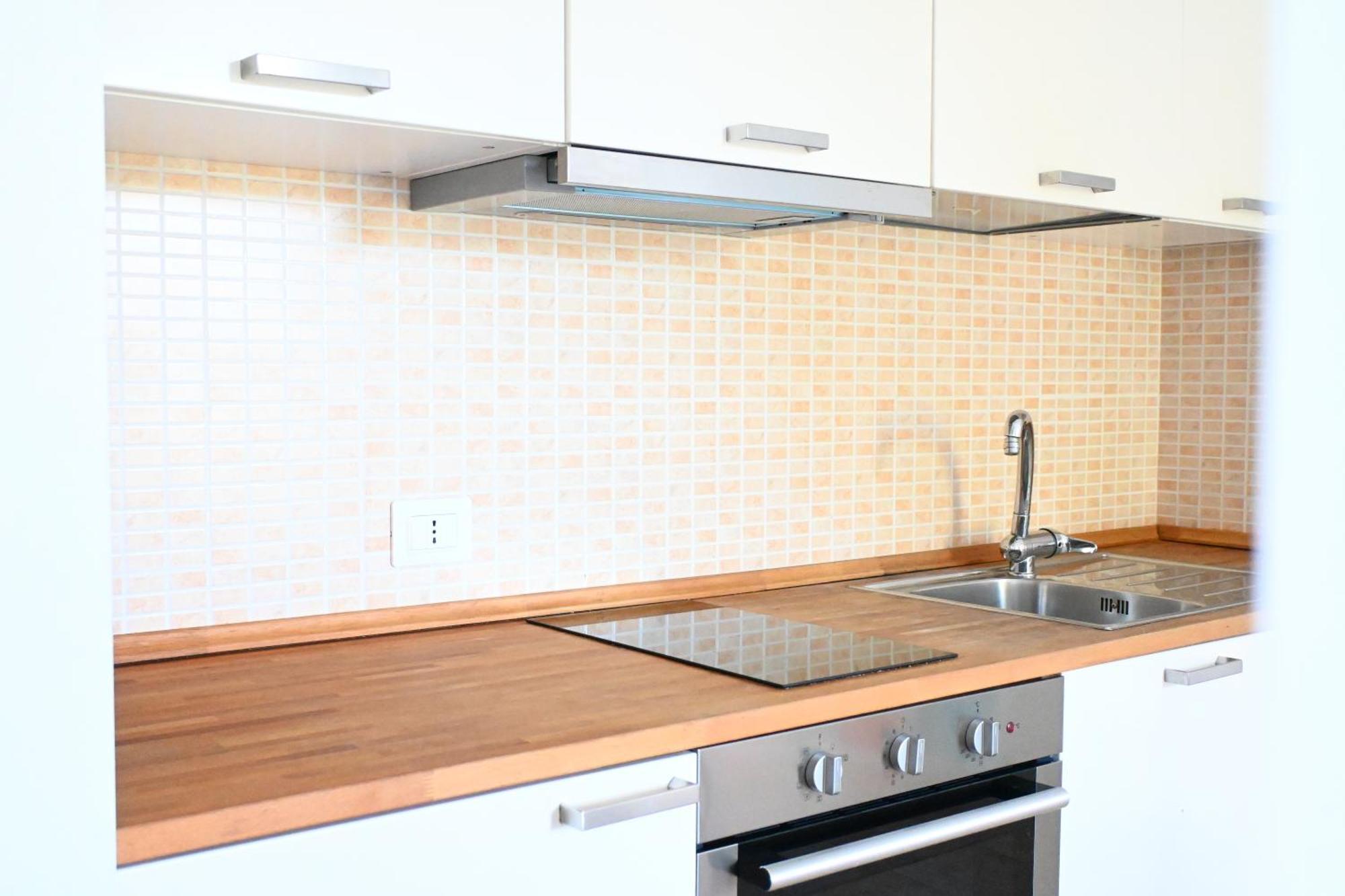 N185 - Numana, Meraviglioso Trilocale Con Terrazzo E Piscina エクステリア 写真